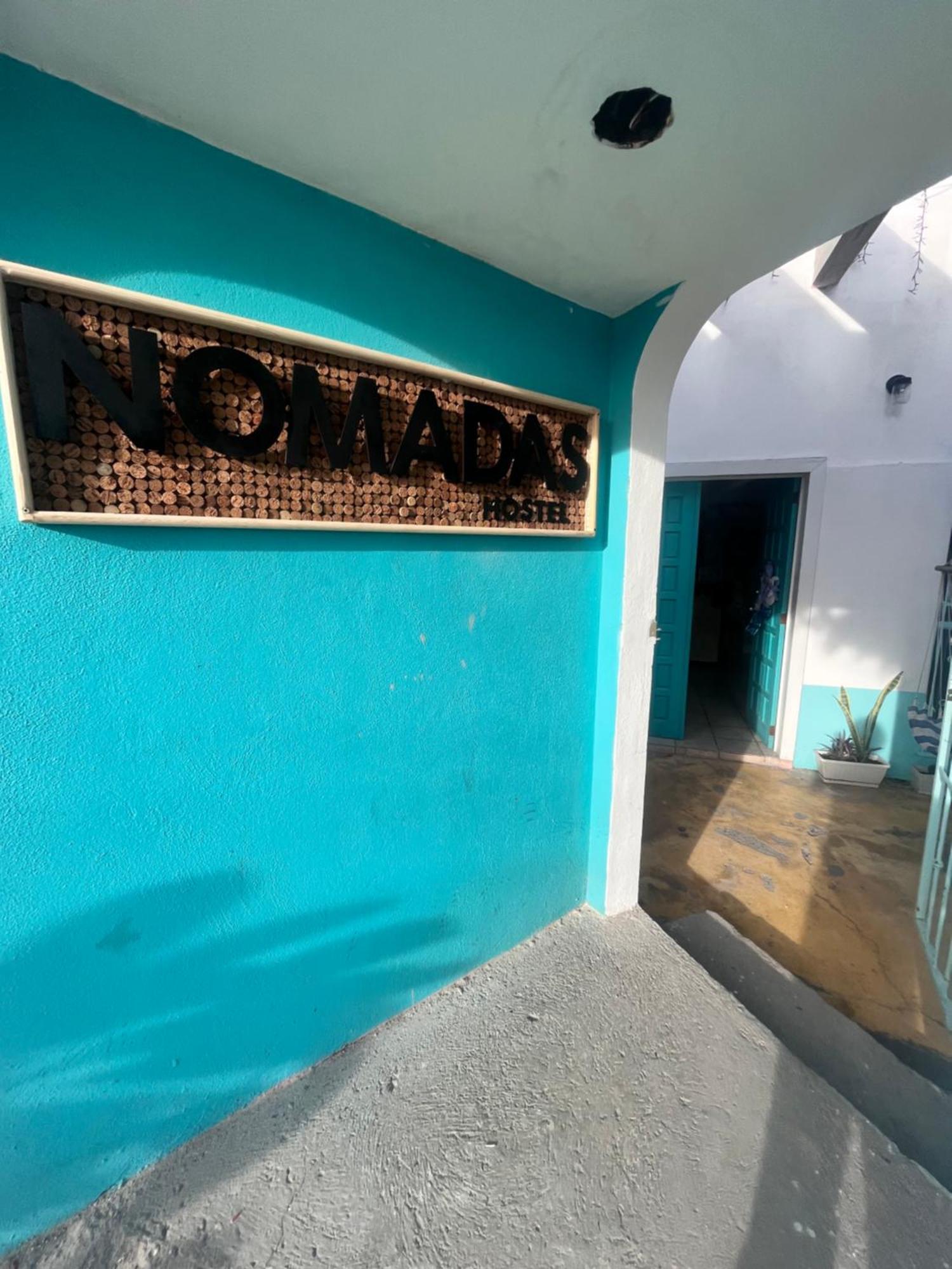 Nomadas Hostel لاباز المظهر الخارجي الصورة