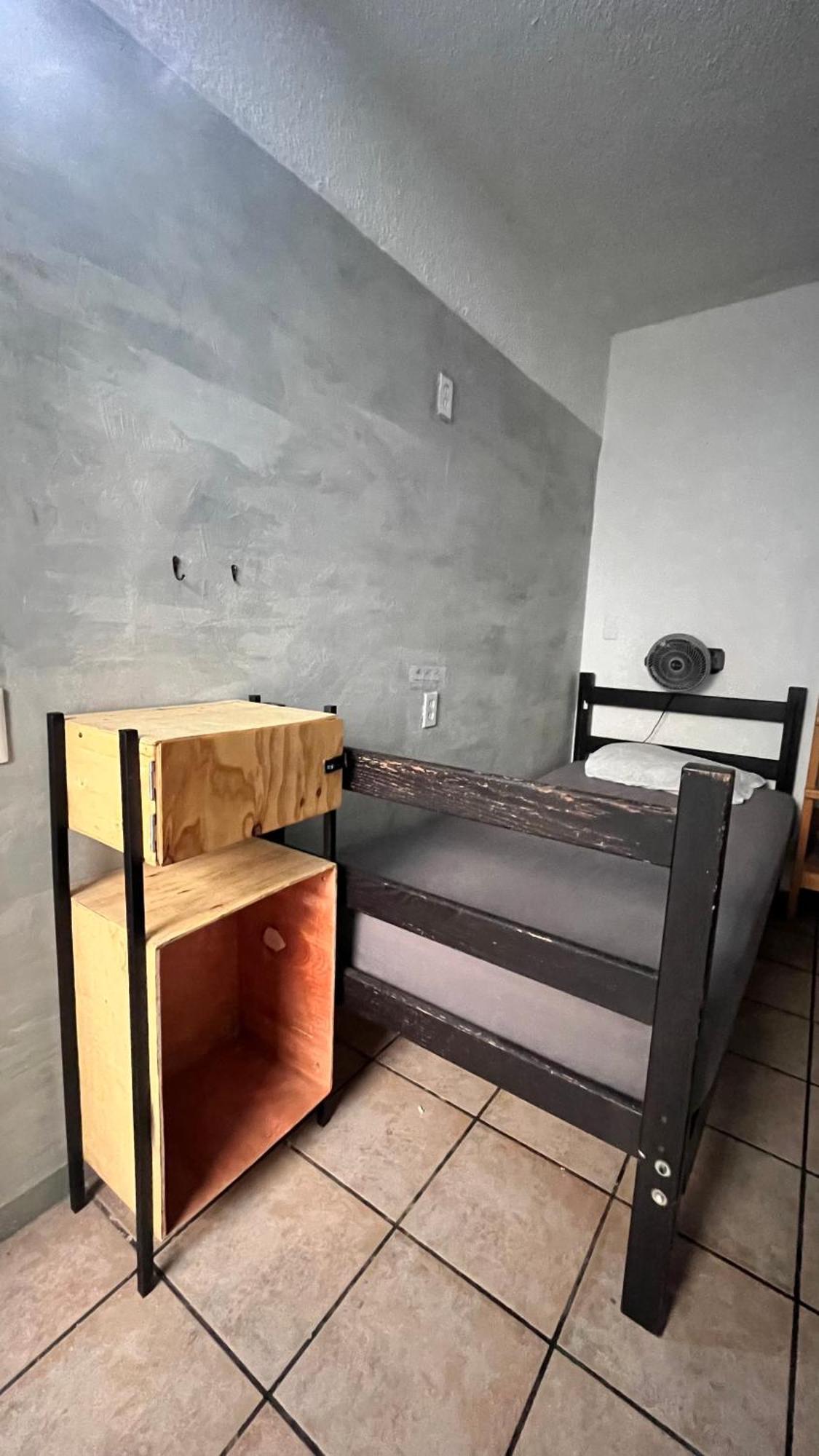 Nomadas Hostel لاباز المظهر الخارجي الصورة